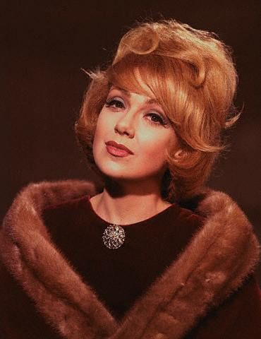 Download this Edie Adams picture